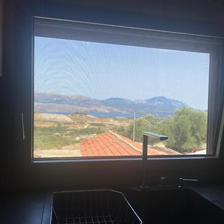 Villeta Nikol “νηνεμία” *
