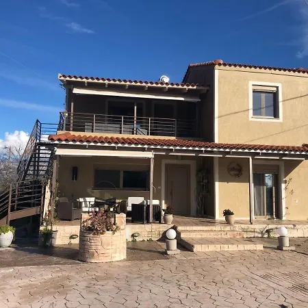 Villeta Nikol “νηνεμία” Casa vacanze Lixouri